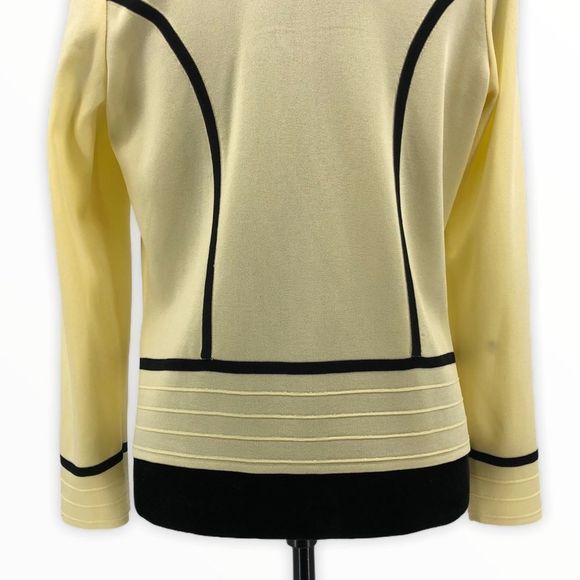 Ming Wang Yellow Contrast Button Knit Blazer - Picture 9 of 16